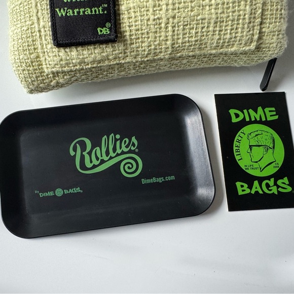 Dime Bags All-in-One Padded Pouch - 8” - Smell-Proof - Picture 4 of 10